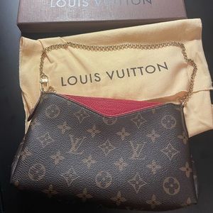 Authentic Louis Vuitton Monogram Pallas